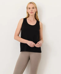 luxe essential scoop neck tank