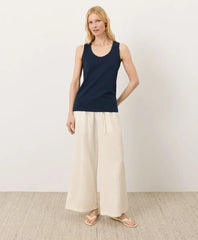 clearance luxe essential scoop neck tank