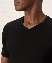 luxe essential slim fit v-neck tee