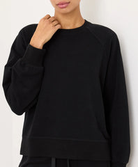 cloudknit raglan crew